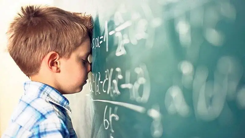 این علائم به شما می گوید کمبود یُد دارید - 10 نشانه شایع کمبود ید در بدن