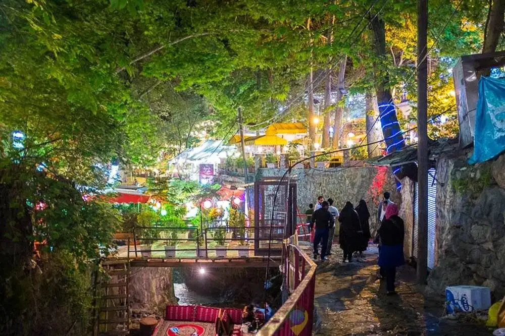 شب های تهران کجا برویم؟؛ 4 جای جذاب برای 4 مدل شب گردی