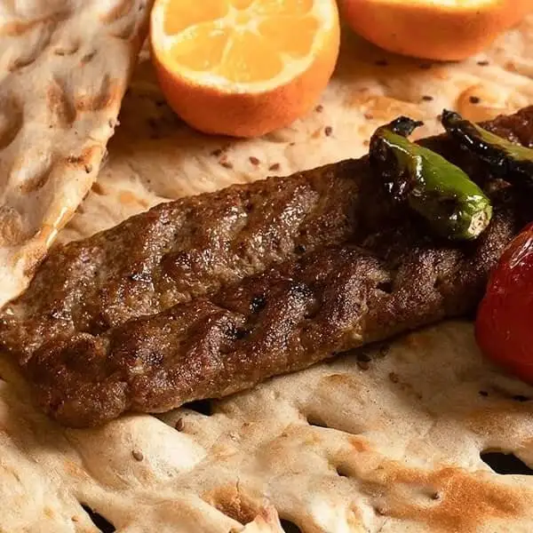 کباب کوبیده بازاری؛ تکنیک هایی که رستوران ها پنهان می کنند!