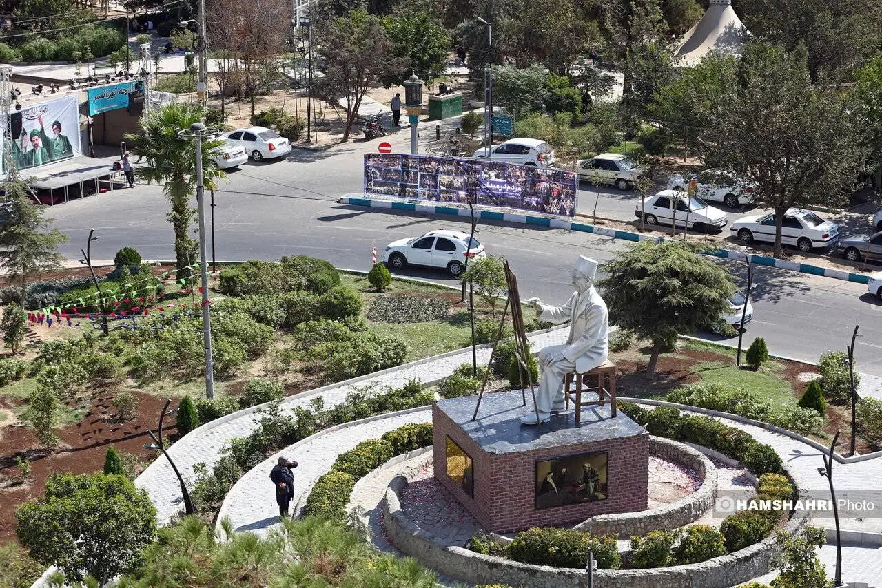 شاهدان خاموش شهر  -  گزارشی تصویری از تندیس های مشاهیر در تهران به بهانه رونمایی از تندیس کمال الملک