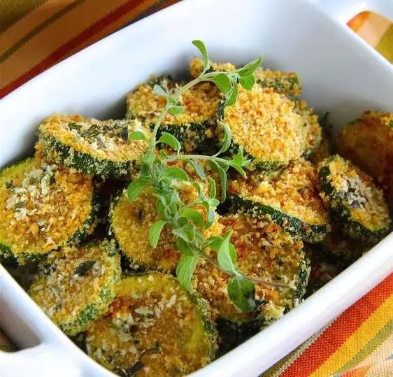 چیپس کدو سبز خانگی؛ جایگزینی خوشمزه برای چیپس های معمولی و چرب!