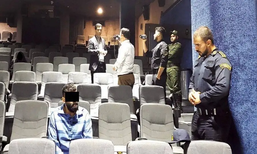 جنایت ناگوار مرد جوان مقابل سالن سینما+ تصاویر  -  مقتول در تاریکی سینما مزاحم همسرم شد