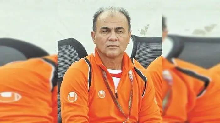تارتار باید اورونوف را فیکس بازی دهد و بیفوما را هم تعویض نکند! - بازیکن شاخصی در پرسپولیس و استقلال ندیدم