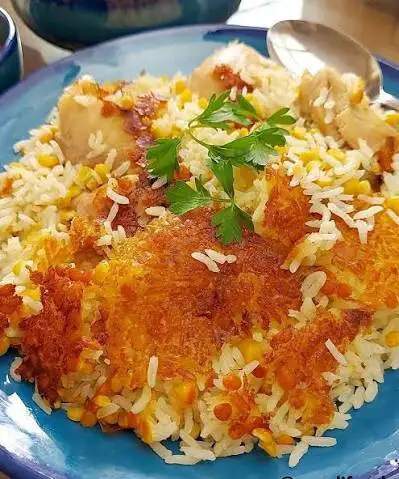 درست کردن شلگه کردی؛ کته مرغ و لپه خوشمزه و مقوی برای یک وعده متفاوت