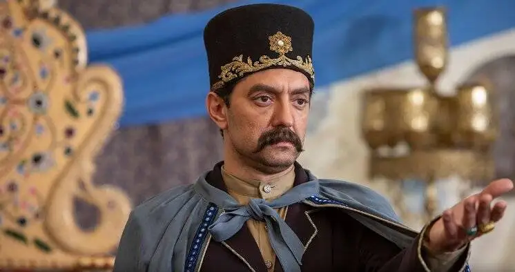 شمشیر آختهٔ ساترا؛ بازوی صداوسیما، بر گردن نمایش خانگی -  از (شفرونی) تا (سووشون)؛ چرا توقیف  دست از سر پلتفرم  برنمی دارد؟