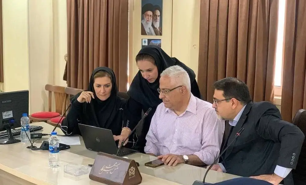 برگزاری 2 کارگاه و 3 نشست در (مدرسه تابستانی آموزش زبان فارسی به غیرفارسی زبانان)