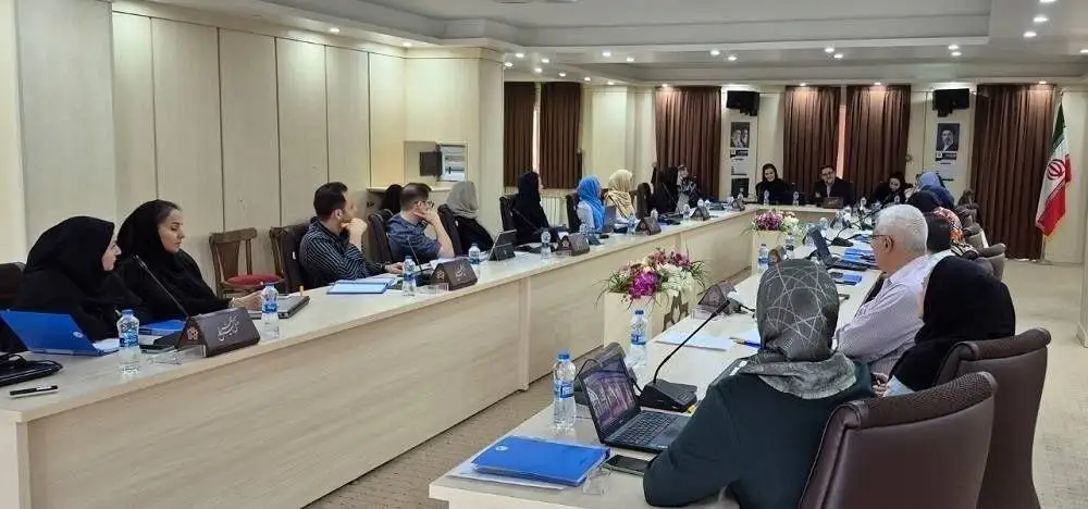 برگزاری 2 کارگاه و 3 نشست در (مدرسه تابستانی آموزش زبان فارسی به غیرفارسی زبانان)