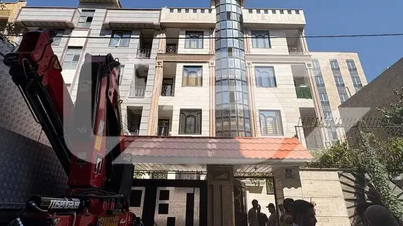 جزئیات قتل عام 5 عضو خانواده در پونک تهران - نخستین عکس از محل جنایت و حضور بازپرس ویژه قتل