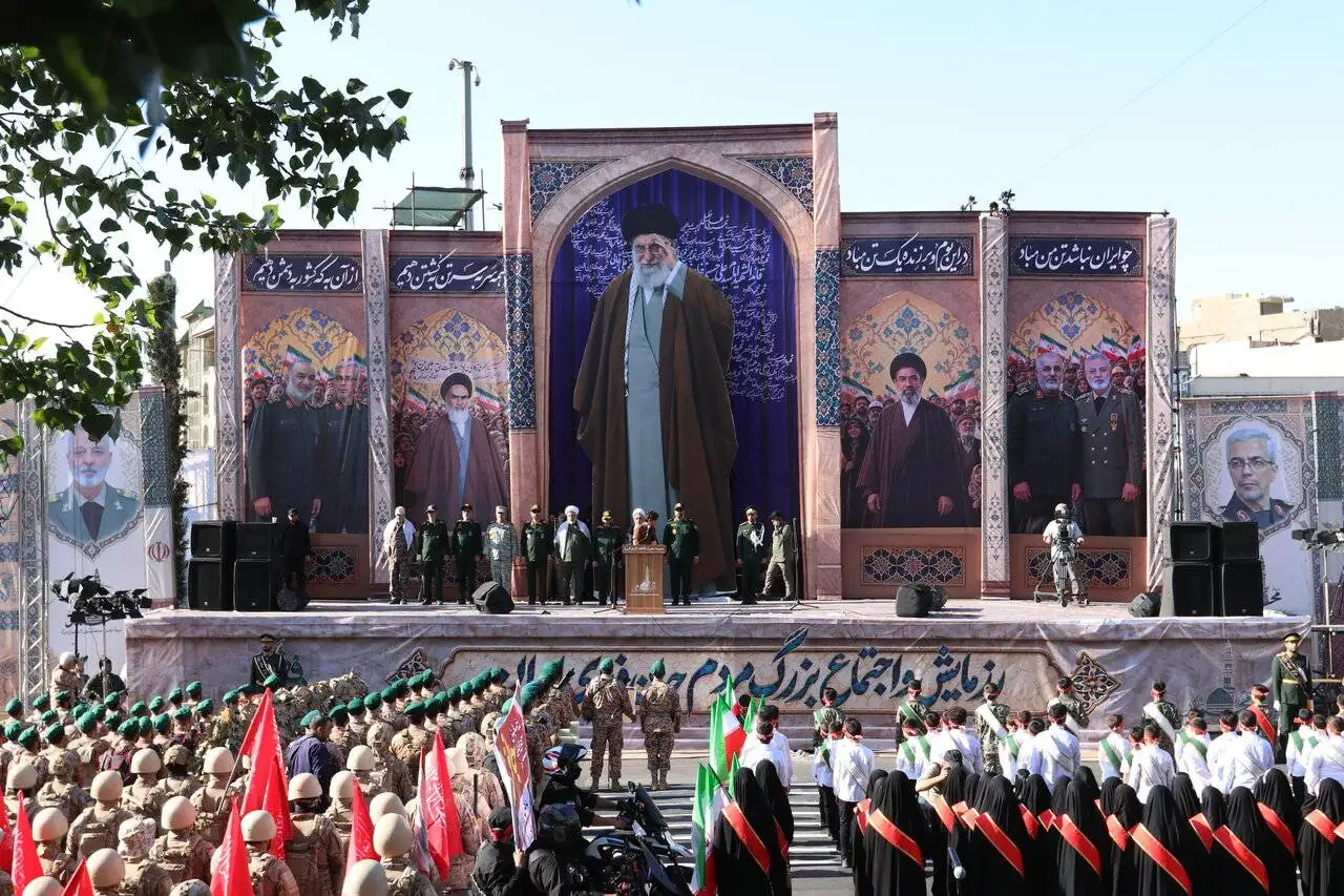 یک ایران جانفدا... - روایتی تصویری از حضور پرشور اقشار مختلف مردم در رزمایش بزرگ جانفدایان