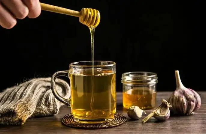سیر و عسل واقعا معجزه می کنند؟؛ فواید و عوارض این ترکیب پرطرفدار