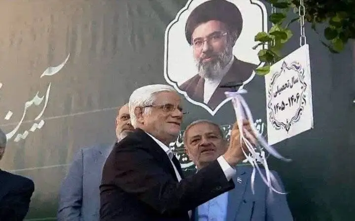 عارف پای زنگ مهر 16.5 میلیون دانش آموز  -  آیین بازگشایی مدارس ثبت ملی شد + تصاویر