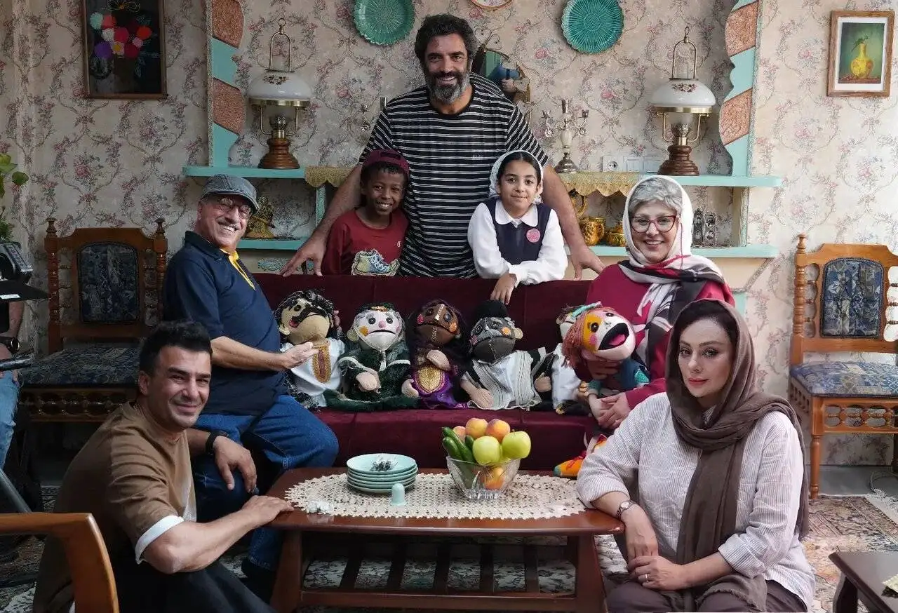 منوچهر هادی نقش اصلی فیلم را به همسر سابقش داد؛ دختر کوچکش هم بازیگر شد - ببینید