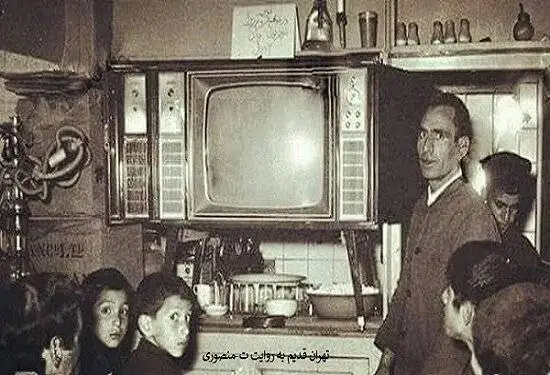 تماشای جهان از جعبه جادو - بررسی دهه های آغازین حضور تلویزیون در ایران و تبدیل شدن آن به مهم ترین پدیده مدرن خانه ها