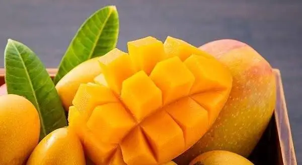 کاهش وزن و کنترل قند خون با مصرف این میوه پرطرفدار