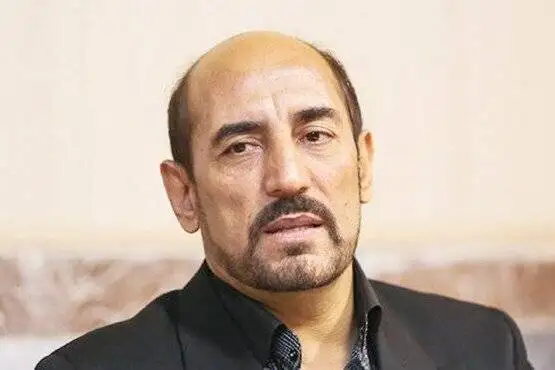 سورپرایز اکتبر در راه است؟ -  ایزدی: هیچ اتفاق سیاسی بدون برنامه ریزی رخ نمی دهد  -  در زمان جنگ بسیاری از قوانین متوقف می شوند و از کنگره کاری بر نمی آید