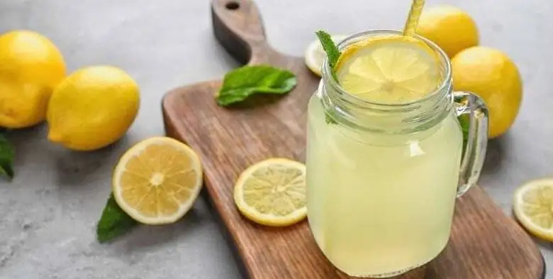 آب لیمو پوست را روشن می کند یا لک ها را بیشتر؟ پاسخ به یک باور غلط