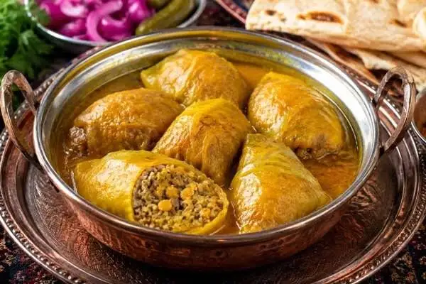 درست کردن گیپا با سیرابی؛ یک غذای محلی متفاوت با عطر زیره کرمانی