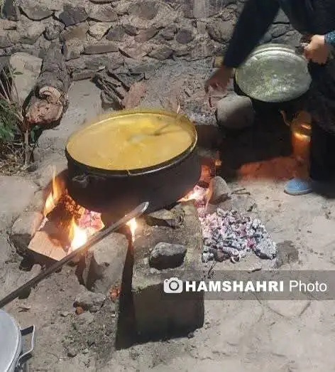 150  سال نذر و همدلی پای یک دیگ؛ قصه آبگوشت شریکی بم