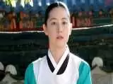  ژست صمیمانۀ (یانگوم) در کنار ستارۀ زیبای سینمای چین