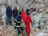 سقوط مرگبار زن جوان از کوه های گردنه ماه پرویز یاسوج  -  پرواز هلیکوپتر اورژانس بی نتیجه ماند