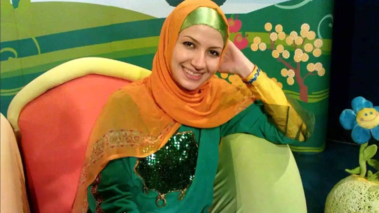  خاله شادونه از حمله ایران به اسرائیل خوشحال شد  -  ملیکا زارعی در پوست خود نمی گنجد 