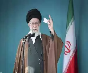 پیش بینی 35 سال پیش رهبر معظم انقلاب درمورد قدرت ایران   -   ویدئو