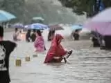 ویدیو  -  مفقود شدن چند نفر در سیلاب مهیب چین
