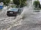 آبگرفتگی خیابان های شیراز در پی بارش شدید باران