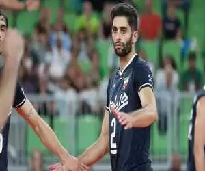 واکنش عبادی پور به رد کردن پیراهن تیم ملی توسط موسوی