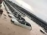 خودروهای غرق شده در پارکینگ کارخانه خودروسازی در بم   -  ویدئو
