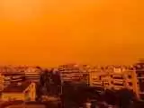 (فیلم) چرا آسمان آتن نارنجی شد؟