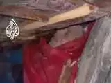 (فیلم) نماز خواندن پیرمرد فلسطینی زیر آوار!