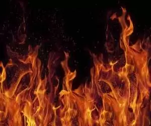 آتش سوزی مهیب در شهرک چوبی گیلان  -  40 واحد چندطبقه در آتش سوخت + ویدئو