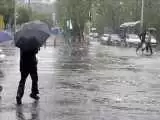 ویدیو  -  لحظه شروع بارش شدید باران در تهران؛ زاکانی و شهرداری باز هم غافلگیر می شوند؟