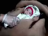 ویدیو  -  ماجرای جالب نجات یک نوزاد در کنار جاده!