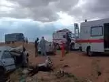 8 کشته و مصدوم در شاخ به شاخ شدن سواری با کامیون  -  در بم رخ داد