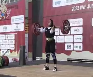 دختر وزنه بردار ایرانی با تیم پناهندگان در المپیک پاریس!