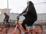 دوچرخه سواری برقی با شرط محال برای زنان -  باید گواهینامه (موتور سواری) داشته باشید!