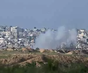 لحظات بمباران سنگین شهر رفح توسط جنگنده های اسرائیل  -  ویدئو
