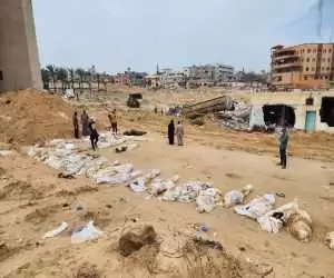 (فیلم) کشف سومین گور دسته جمعی در بیمارستان شفا غزه