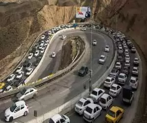 ترافیک سنگین در جاده چالوس  -  وضعیت محورهای مواصلاتی کشور