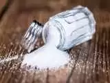 نمک زدن به غذا خطر سرطان معده را تا 41 درصد افزایش می دهد