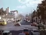 تهران قدیم  -  مسافرکشی یک تاکسی در میدان انقلاب 60 سال قبل - عکس