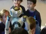 (فیلم) تعامل با ربات ها در مهدکودک