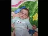 (فیلم) لحظه بینایی دختربچه خردسال بعد از یک سال نابینایی