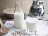 به این 8 علت روزی یک لیوان شیر بخورید