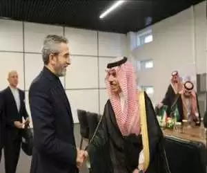 دیدار وزیرخارجه عربستان با علی باقری -  فرحان: نسبت به استمرار همکاری با ایران عزم و اراده جدی داریم