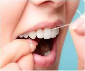 8 مرحله که برای استفاده از نخ دندان باید رعایت کنیم
