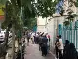 حضور پرشور رأی دهندگان در 2 شعبه مهم تهران؛ حسینیه  ارشاد و جماران   -  ویدئو