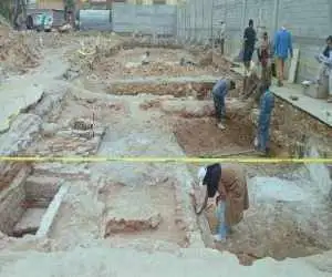 تفاهمنامه کاوش  باستان شناختی بافت تاریخی شیراز ملغی شد  -  رییس پژوهشگاه میراث فرهنگی: رییس دانشگاه هنر شیراز حق اظهار نظر در کاوش بافت تاریخی ندارد